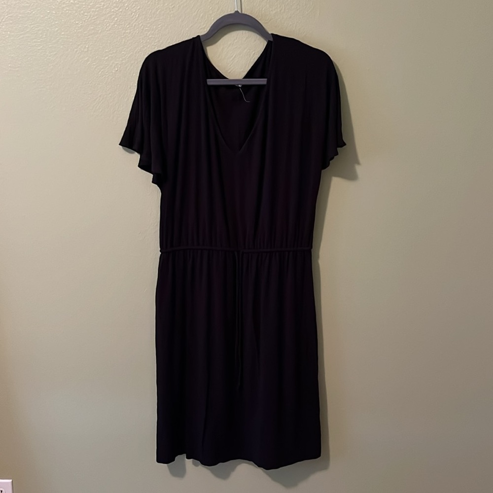 Black comfy blend short sleeve cinch waist J Crew dress. Medium.
